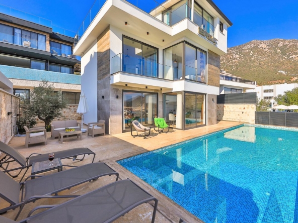 Luxury 3 bed villa for sale in with and annex annex in Kalkan
